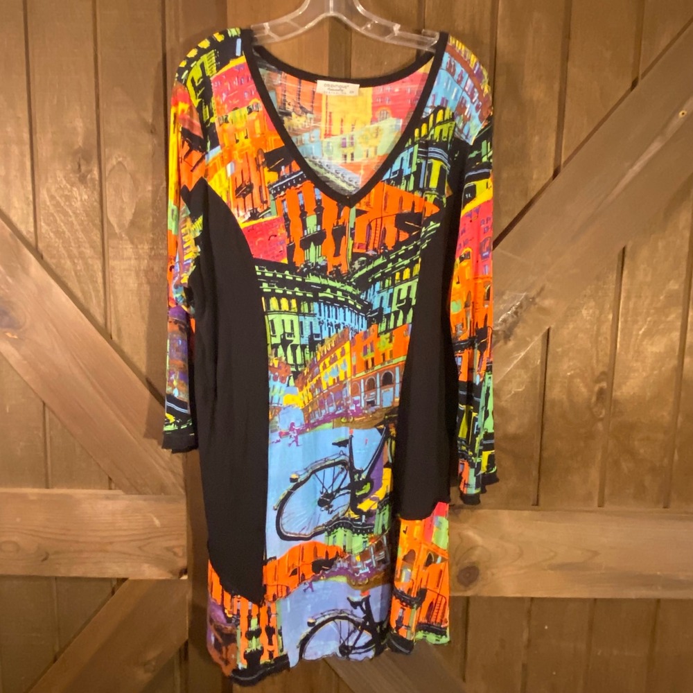 Orientique Tunic Top Womens 2X Multi-Color Excellent Cityscape Bicycle V-Neck